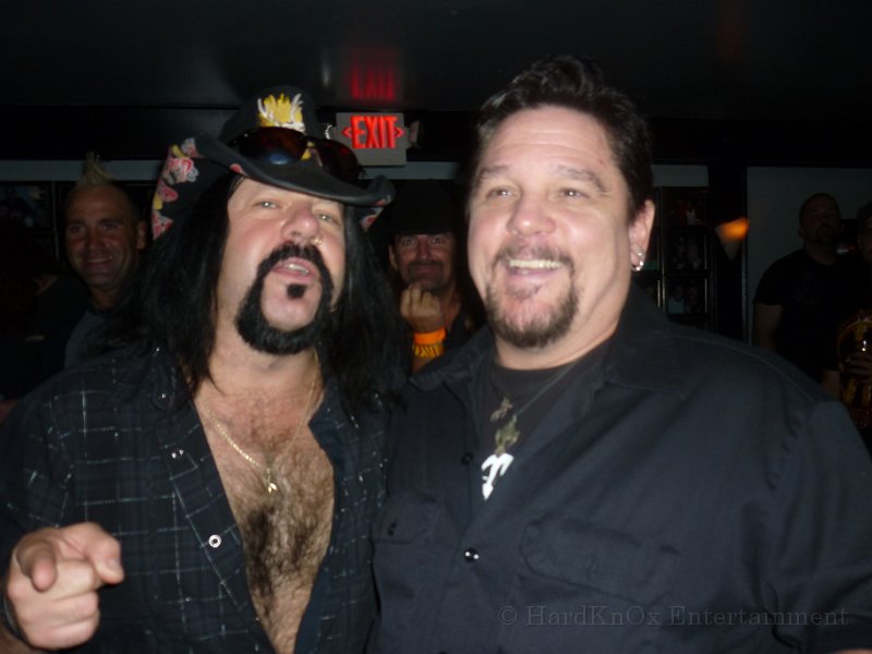 018.JPG - Vinnie Paul & KO 